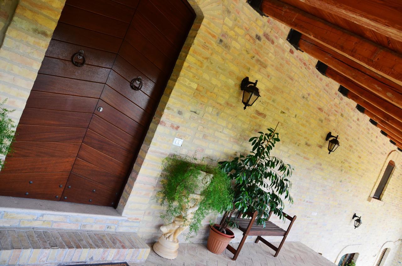 B&B Il Casolare Floriano Buitenkant foto