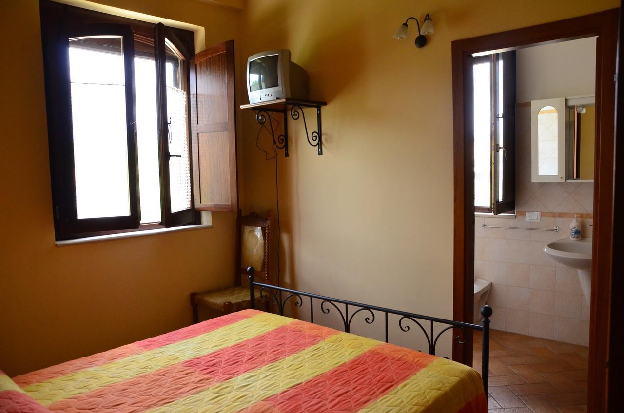 B&B Il Casolare Floriano Buitenkant foto